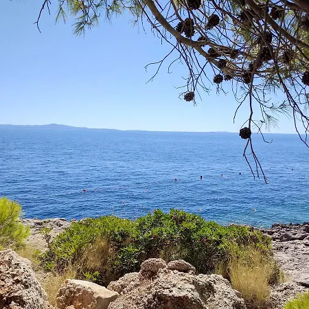 Anja * Sveta Nedelja (Hvar)