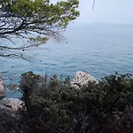 Anja * Sveta Nedelja (Hvar)