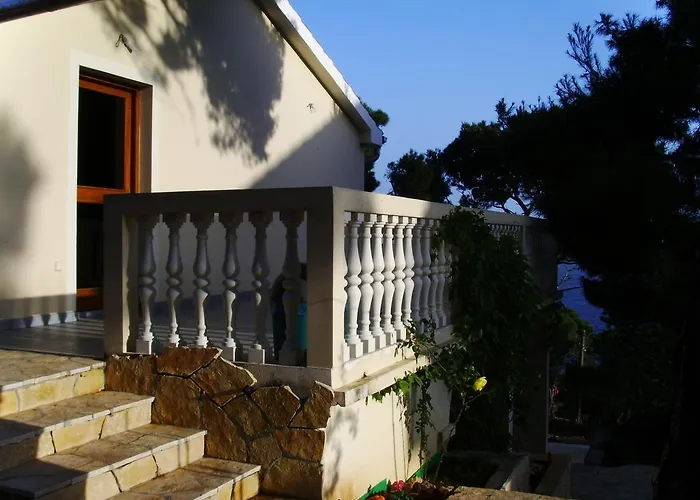 Apartment Anja Sveta Nedelja (Hvar)